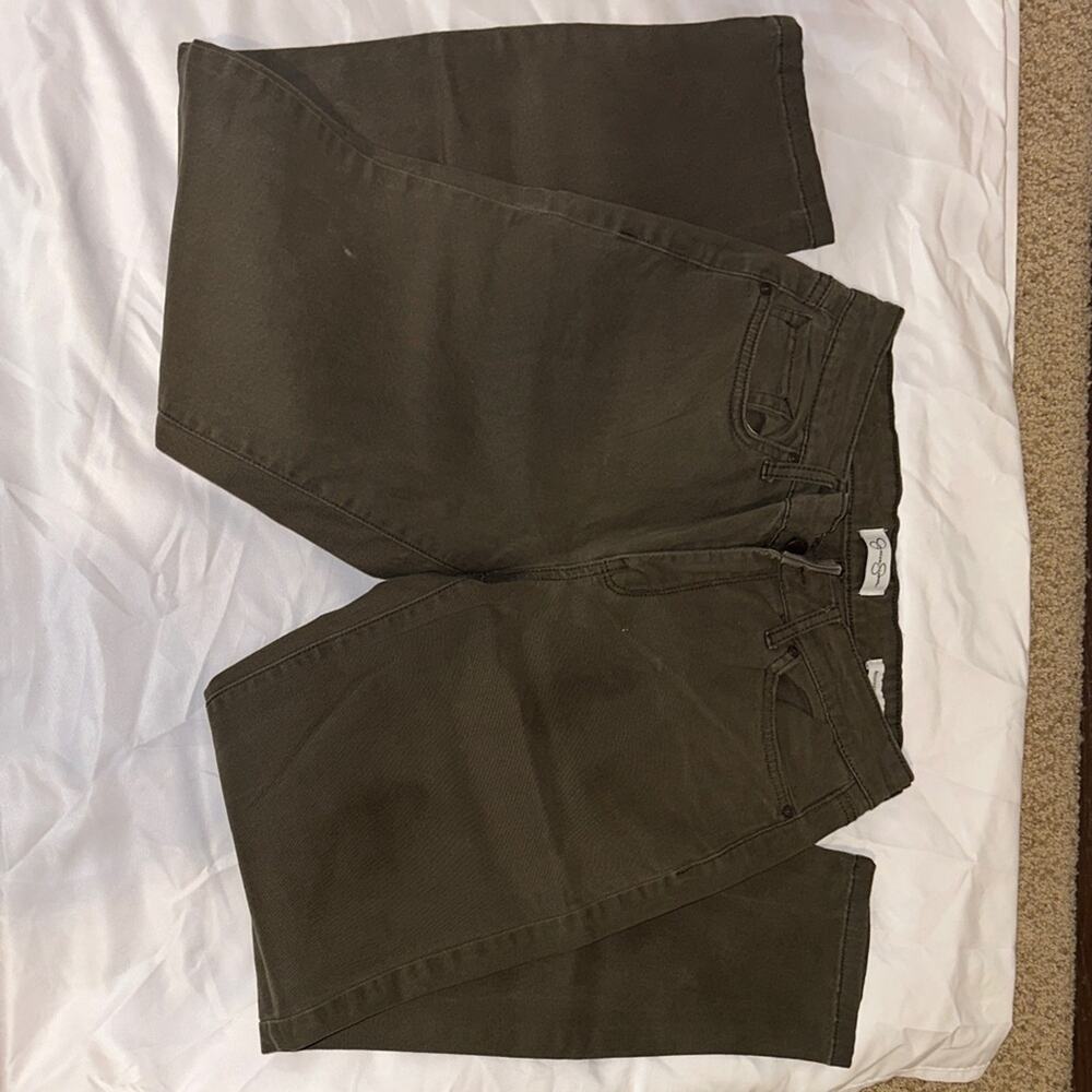 Jessica Simpson Women's Relaxed Skinny Crop Jeans - Olive Green - size 4/27